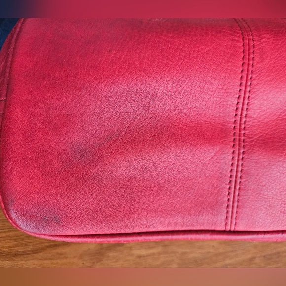 Fossil Tooled Red Leather Satchel Tote Bag - Picture 10 of 12